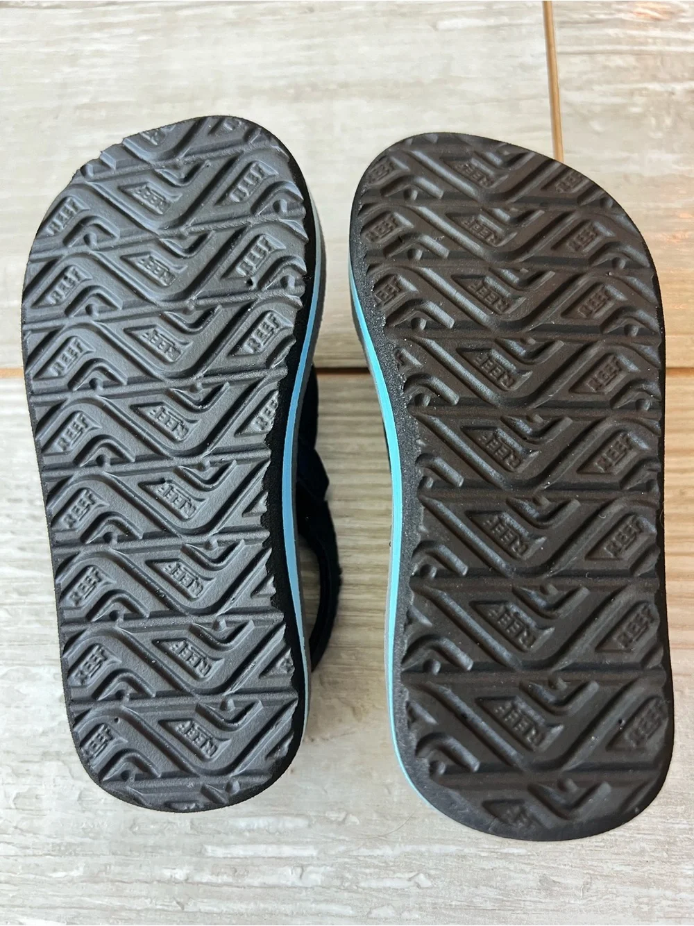 Reef Kids Black Flip Flop with Yellow & Pink Lightning Accents